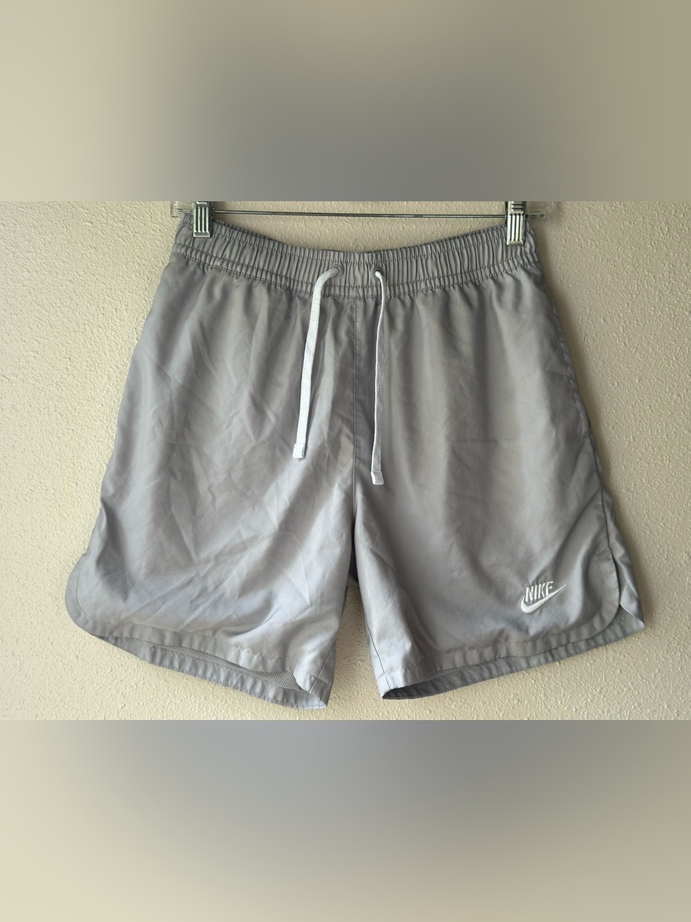 Nike Sportswear Sport Essentials Gray Woven Shorts Mesh Lined Mens